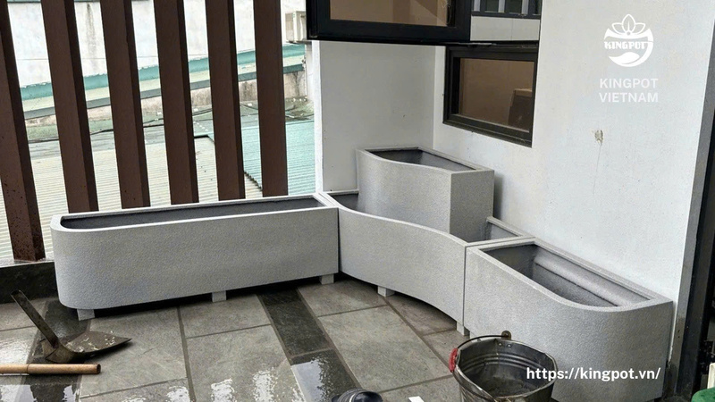 Chậu cong - Chậu Composite Kingpot -  Công Ty Cổ Phần Kingpot Việt Nam
